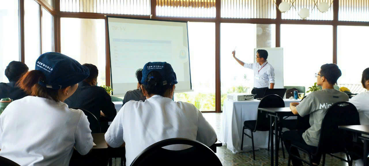 Tiếng Anh giao tiếp Phú Quốc