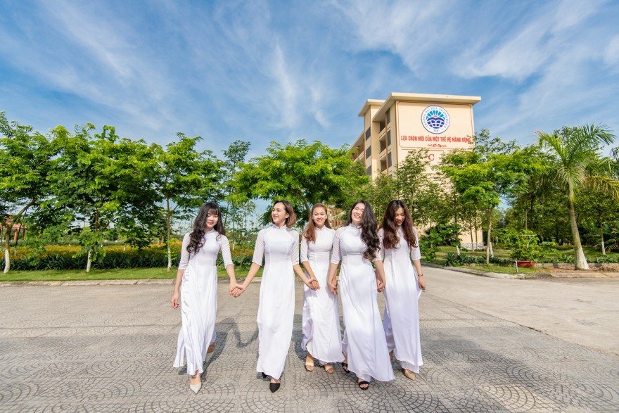 Sinh viên Trường Đại học Thành Đông