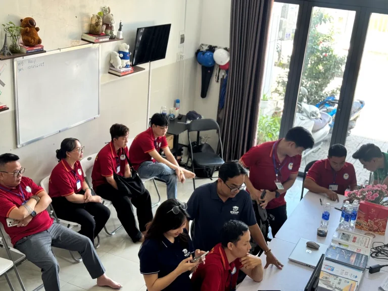 Học viên trong giờ học tại phòng học WEUP